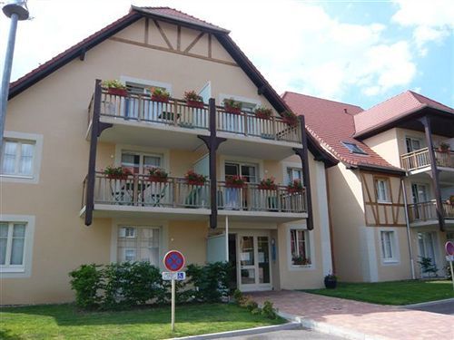 Residence Odalys Le Domaine Des Rois Bergheim Exterior photo